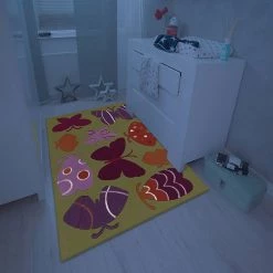 Arte Espina Tapis enfant Glowy Butterfly - Fibres synthétiques - Multicolore -Tapis enfant Soldes 1000158349 190214 06194400107 MOOD GALLERYIMAGES P000000001000158349 mood