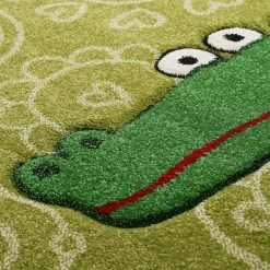 Sigikid Tapis enfant Crocodile - Tissu - Vert - 160 x 225 cm -Tapis enfant Soldes 1000171044 190411 15541300095 GALLERYIMAGES P000000001000171044