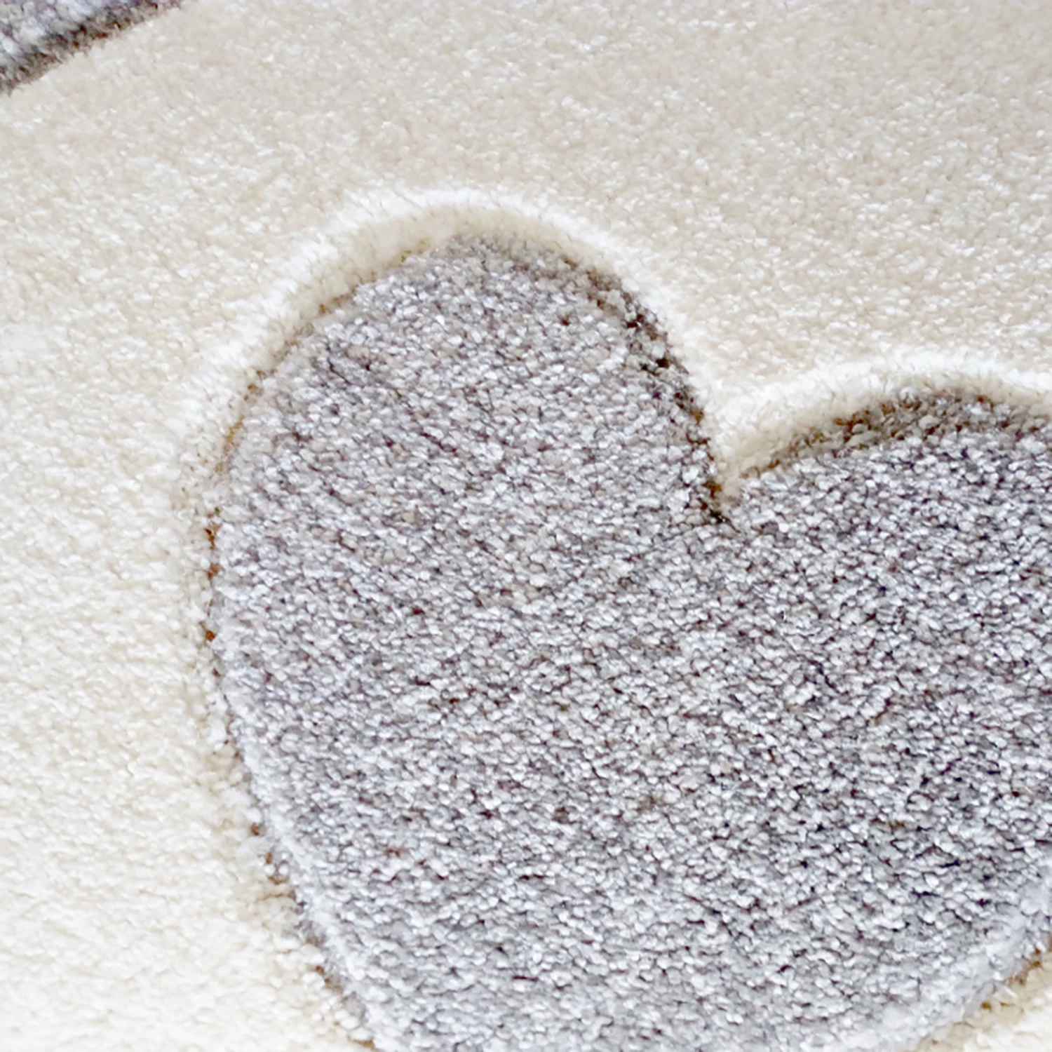 ByGraziela Tapis enfant rond Cœur - Fibres synthétiques - Gris 3 ByGraziela Tapis enfant rond Cœur - Fibres synthétiques - Gris – Image 3