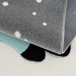 Svanhilde Tapis enfant Pingouin Elliot - Microfibre - Gris / Noir 9 Svanhilde Tapis enfant Pingouin Elliot - Microfibre - Gris / Noir -Tapis enfant Soldes 1000198035 211006 14392100063 DETAILS P000000001000198035