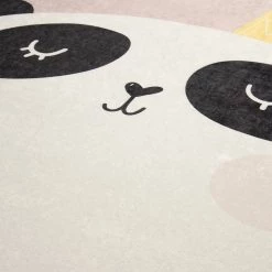 Top Square Tapis enfant King Panda - Velours - Rosa - 140 x 190 cm 8 Top Square Tapis enfant King Panda - Velours - Rosa - 140 x 190 cm -Tapis enfant Soldes 1000329770 220307 040 DETAILS P000000001000329770
